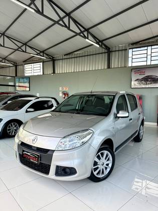 RENAULT SANDERO 1.6 EXPRESSION 8V FLEX 4P MANUAL RENAULT SANDERO 1.6 EXPRESSION 8V FLEX 4P MANUAL
